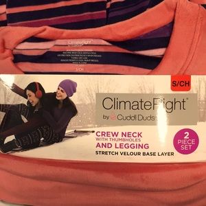 Climate Right by Cuddle Duds 2 piece set